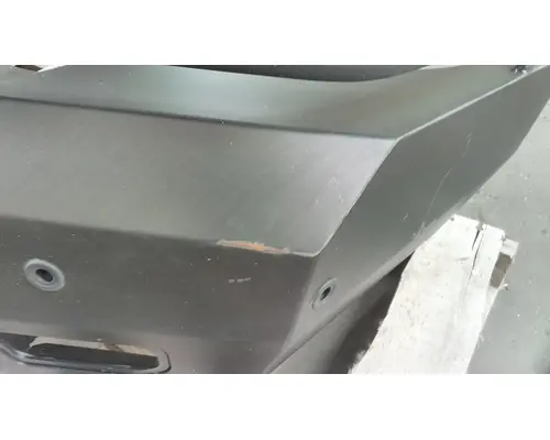 DODGE 5500 SERIES BUMPER ASSEMBLY, FRONT