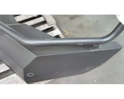 DODGE 5500 SERIES BUMPER ASSEMBLY, FRONT