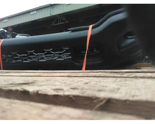 DODGE 5500 SERIES BUMPER ASSEMBLY, FRONT