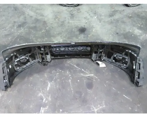 DODGE 5500 SERIES BUMPER ASSEMBLY, FRONT