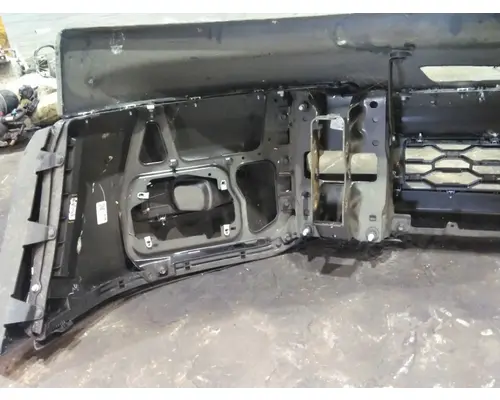 DODGE 5500 SERIES BUMPER ASSEMBLY, FRONT