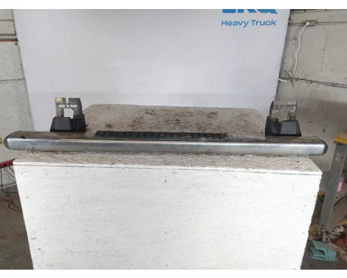 DODGE 5500 SERIES CAB STEP