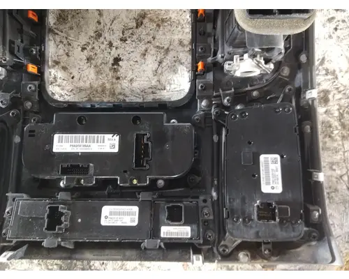 DODGE 5500 SERIES DASH PANEL