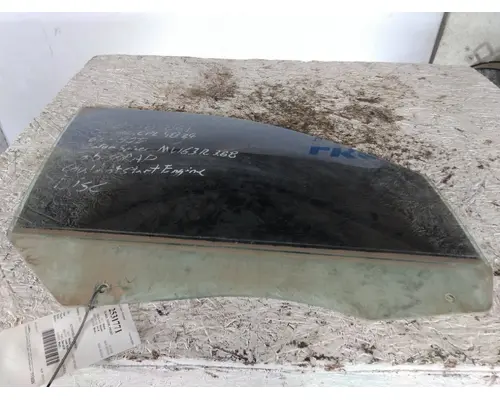 DODGE 5500 SERIES GLASS, DOOR, FRONT