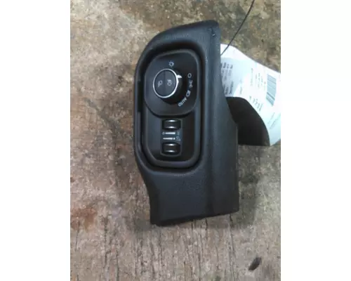 DODGE 5500 SERIES HEADLAMP SWITCH