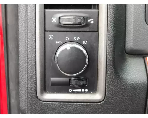 DODGE 5500 SERIES HEADLAMP SWITCH