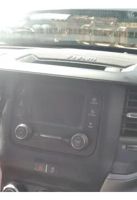 DODGE 5500 SERIES RADIO AM/FM/BLUETOOTH