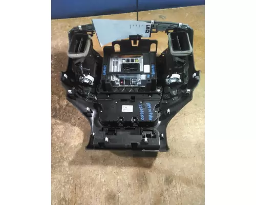 DODGE 5500 SERIES RADIO AV EQUIPMENT