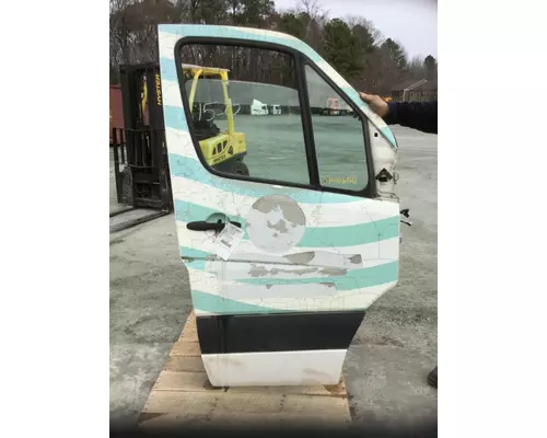 DODGE SPRINTER 3500 DOOR ASSEMBLY, FRONT