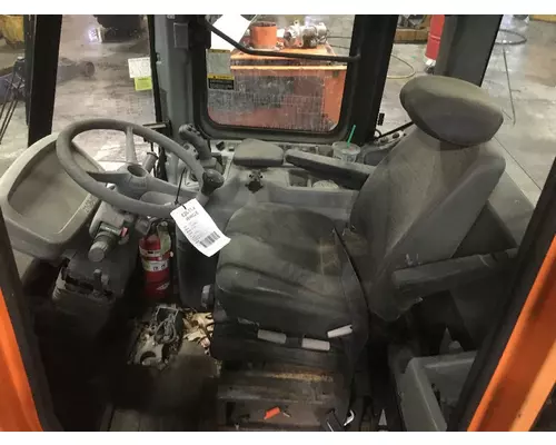 DOOSAN DL200 Cab