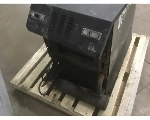 DYNASYS VNL AUXILIARY POWER UNIT