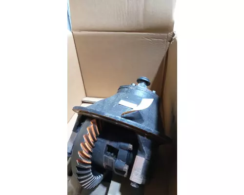Cutoff Assembly (Complete With Axles) DANA-IHC N400FR391 Marshfield Transportation Products