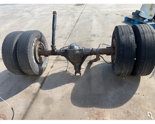 Rears (Rear) DANA  Truck Salvage International Inc