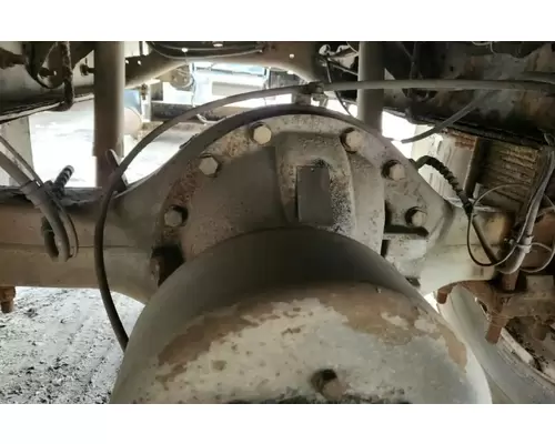 Dana 17060S Axle Assembly, Rear
