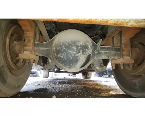 Dana 17060S Axle Assembly, Rear