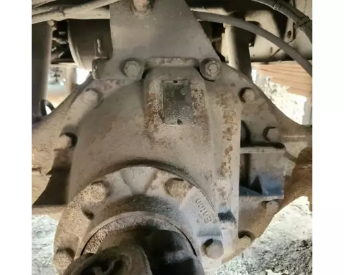 Dana 19060S Axle Assembly, Rear
