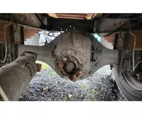 Dana 19060S Axle Assembly, Rear