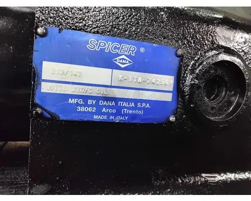 Dana 213/142 Axle Assy, Fr (4WD)