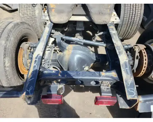 Dana D40-155 Axle Assembly, Rear