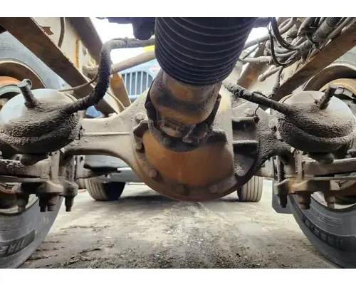 Dana DS402 Axle Housing (Rear)