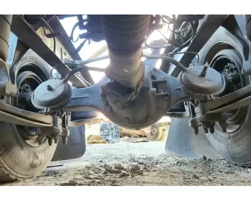 Dana DS405 Axle Assembly, Rear