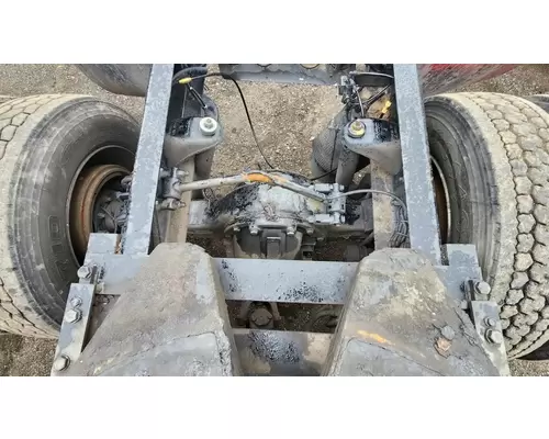 Dana DSP41 Axle Assembly, Rear