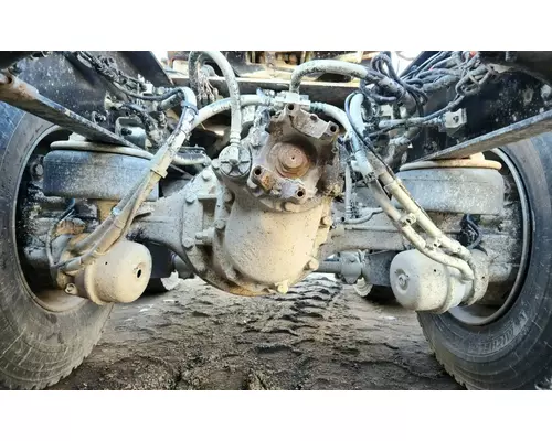 Dana DSP41 Axle Housing (Rear)