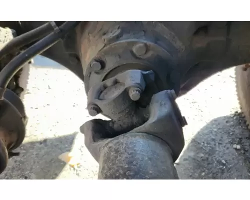 Dana J210S Axle Assembly, Rear