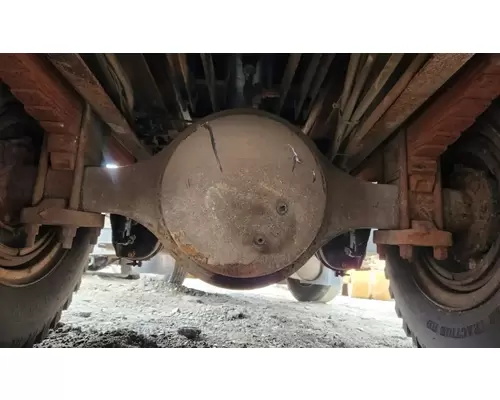Dana RS402 Axle Housing (Rear)