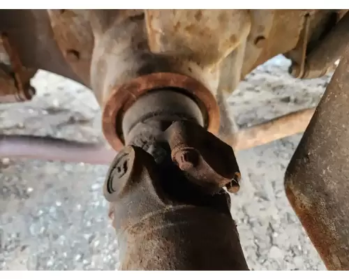 Dana S135S Axle Assembly, Rear