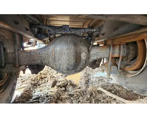 Dana S21-140 Axle Housing (Rear)