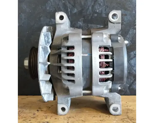 Delco Remy 8600889 24SI Alternator