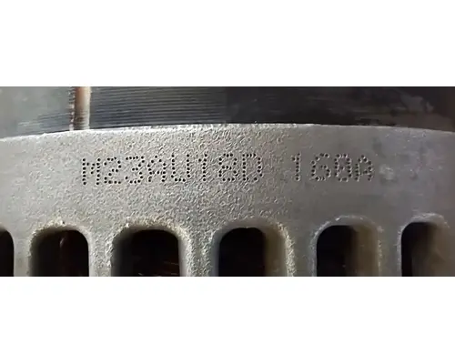 Delco Remy 8600889 24SI Alternator