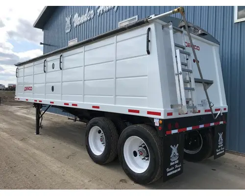 Demco 2812 Trailer