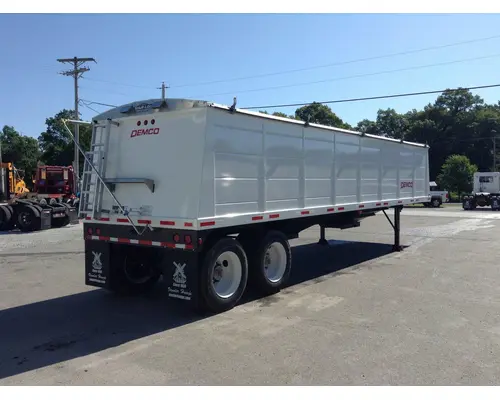 Demco 3422 Trailer