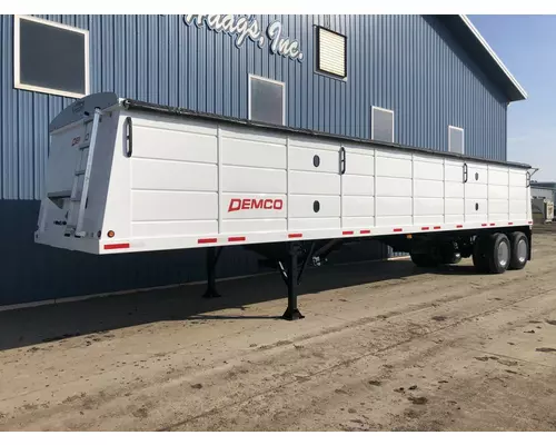 Demco 4022 Trailer