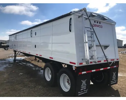 Demco 4222 Trailer