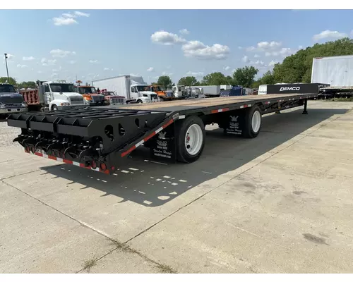 Demco DD48-5 Trailer