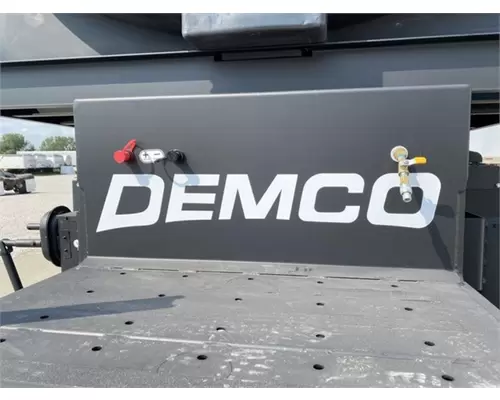 Demco LT40 Trailer