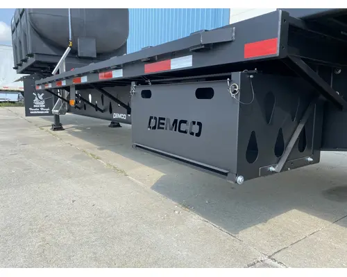 Demco LT42 Trailer