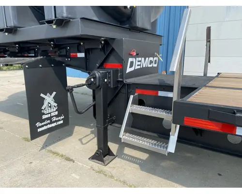 Demco LT42 Trailer