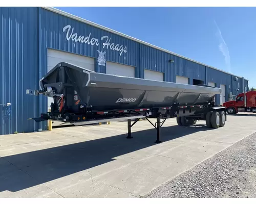 Demco SS402-4LS-3424 Trailer