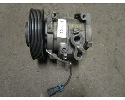 Denso 447260-9770 Air Conditioner Compressor