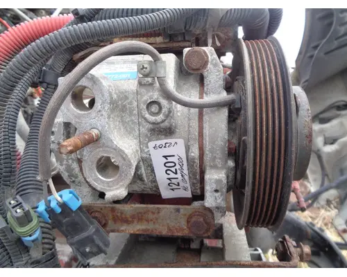 Denso 447280-1501 Air Conditioner Compressor