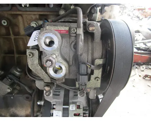 Denso 447280-1501 Air Conditioner Compressor