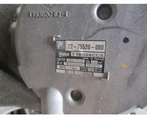 Denso 447280-1501 Air Conditioner Compressor