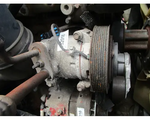 Denso 447280-1501 Air Conditioner Compressor