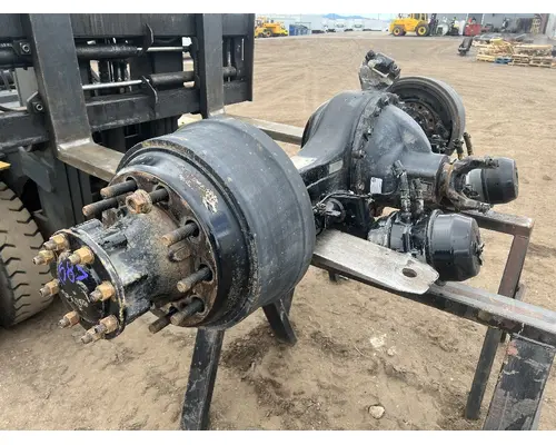 Detroit Diesel Corporatio M2 106 Axle Assembly, Rear