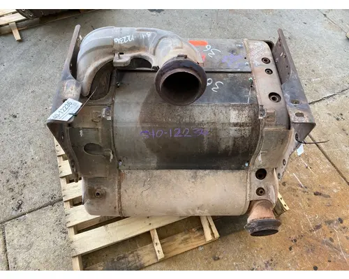 DPF (Diesel Particulate Filter) DETROIT DIESEL DD15 Frontier Truck Parts