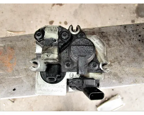 Electrical Parts, Misc. DETROIT  Tim Jordan's Truck Parts, Inc.